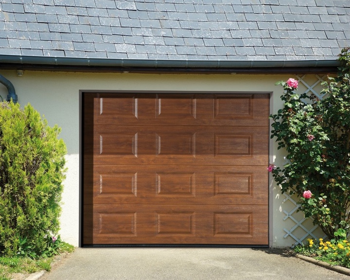 Porte de garage pvc sectionnelle