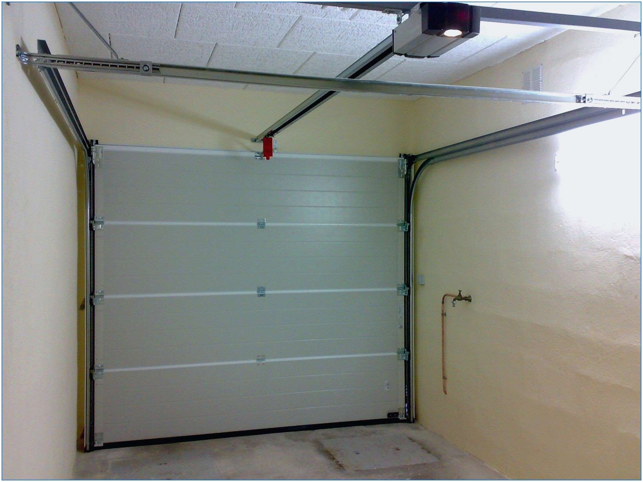 Lapeyre porte de garage electrique