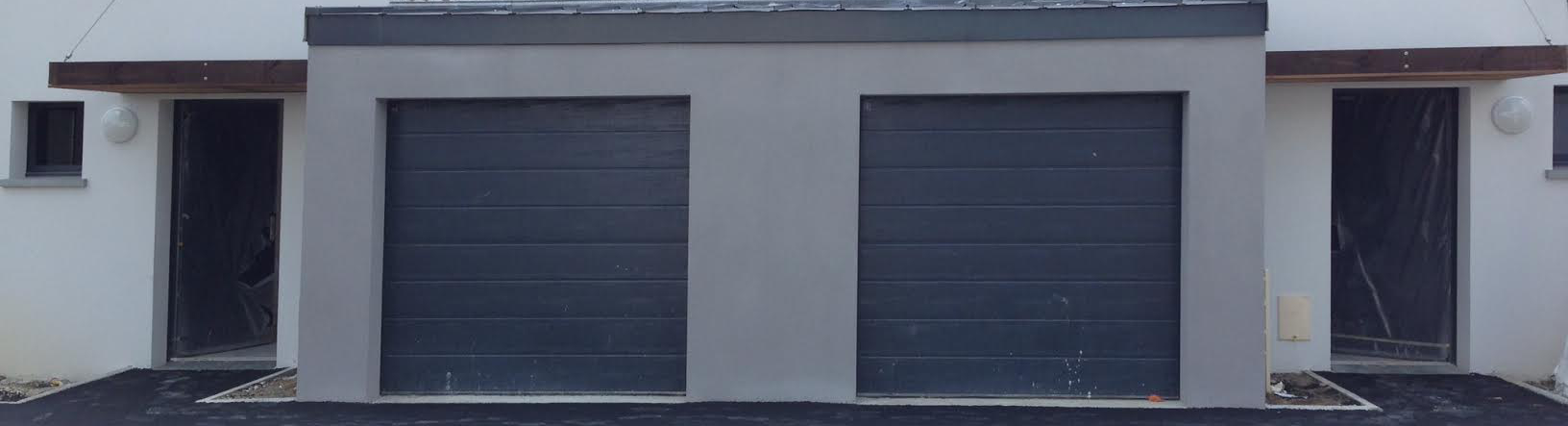 Porte de garage gris anthracite