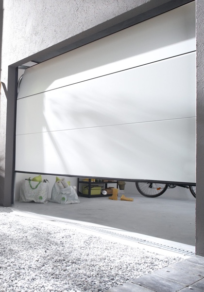 Porte de garage s'ouvre toute seule somfy