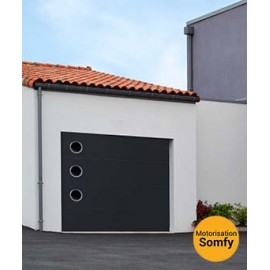 Porte de garage sectionnelle motorisée premontee
