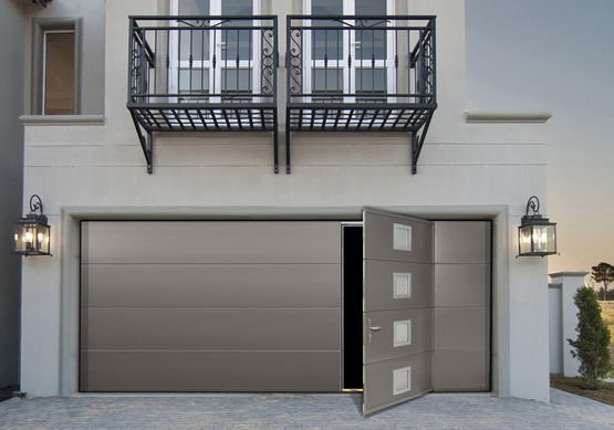 Porte de garage haute