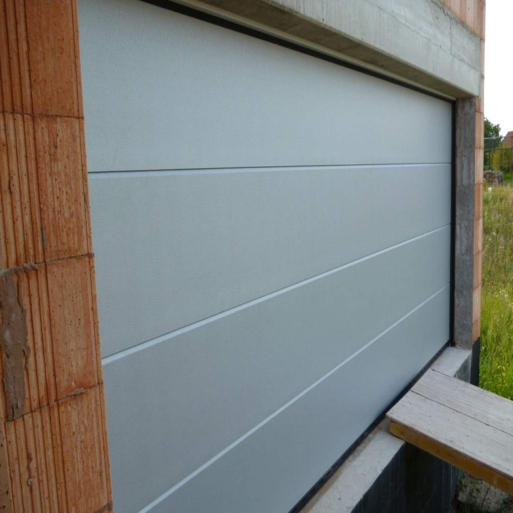 Porte sectionnelle de garage tubauto