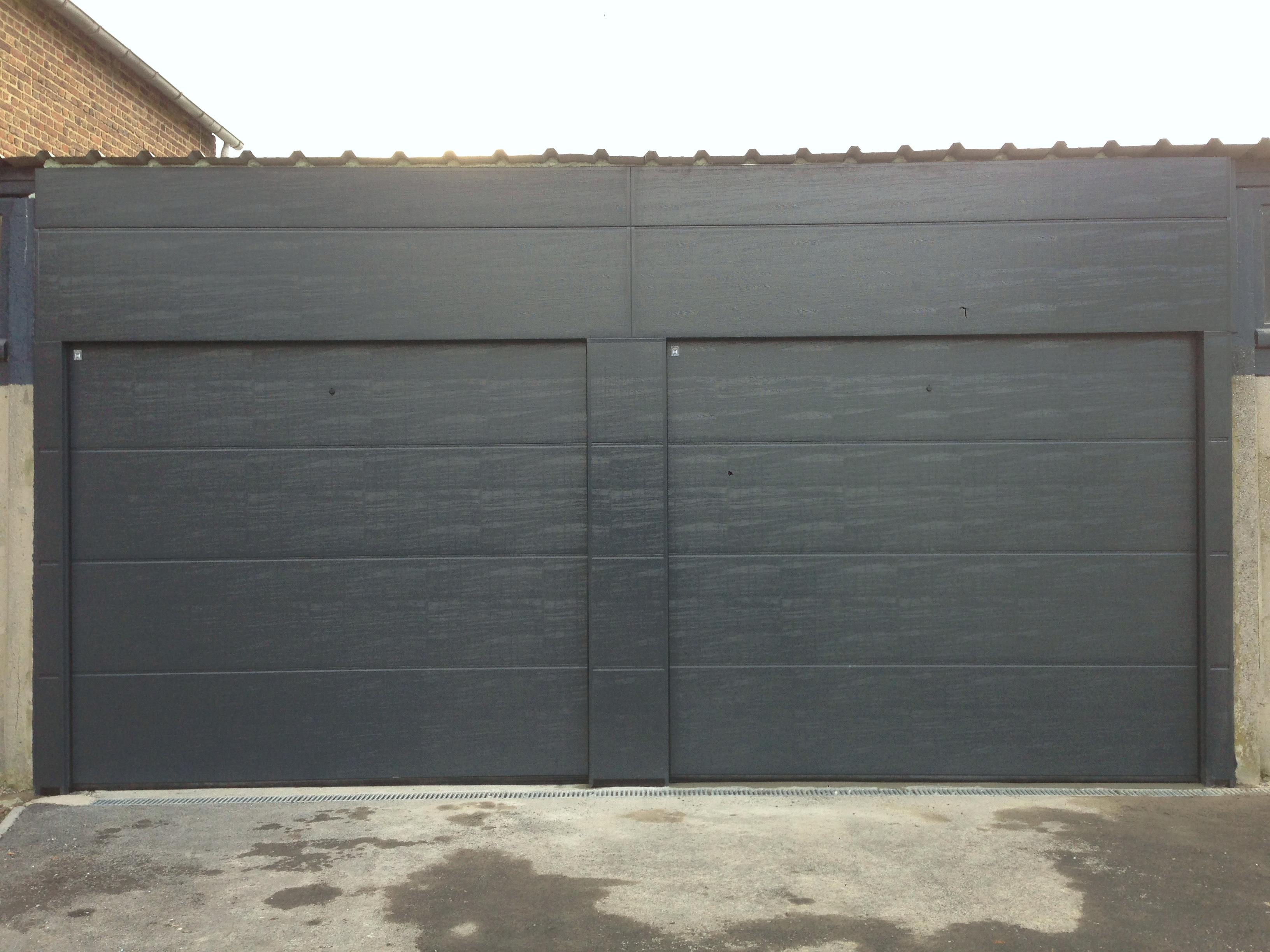 Porte de garage coulissante tubauto