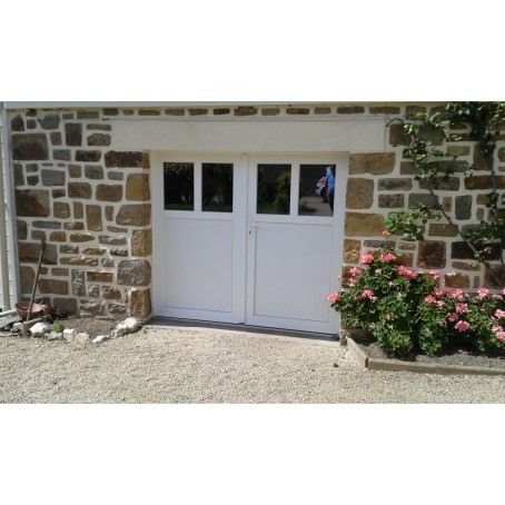 Porte de garage 2 vantaux vitrée