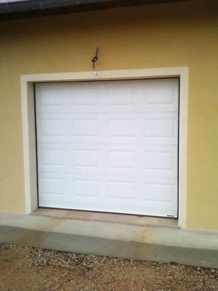 Porte de garage acier ou aluminium
