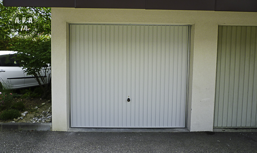 Porte basculante de garage hormann