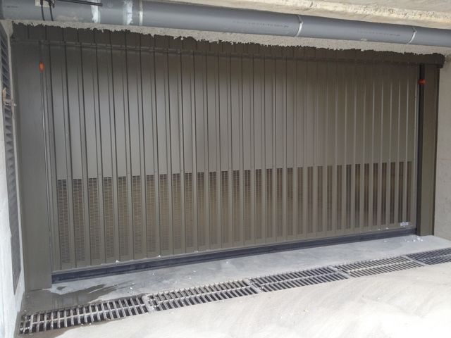 Porte de garage pour immeuble collectif