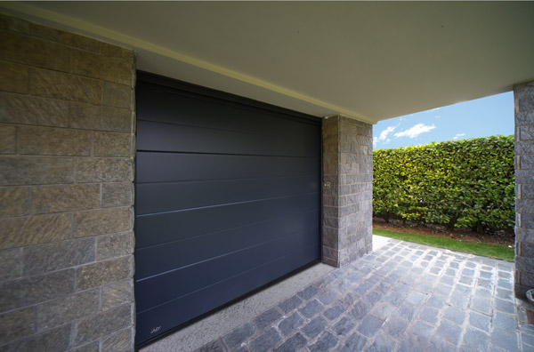 Porte de garage javey
