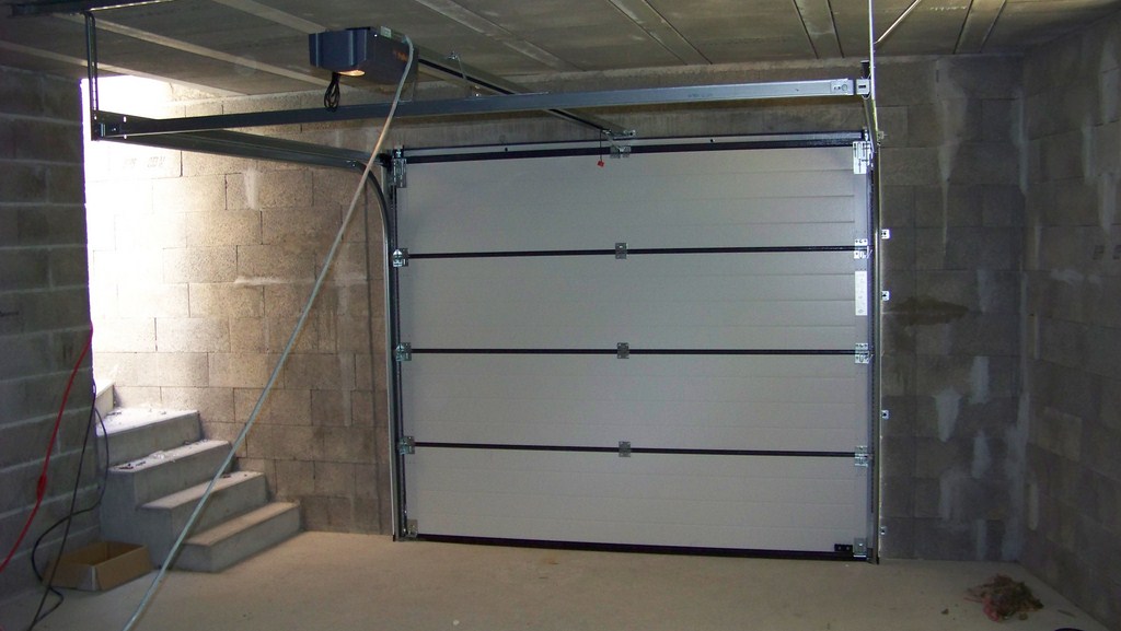 Porte de garage hormann sectionnelle woodgrain