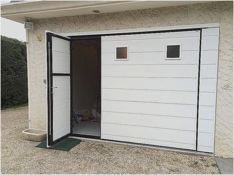 Comment reparer une porte de garage coulissante