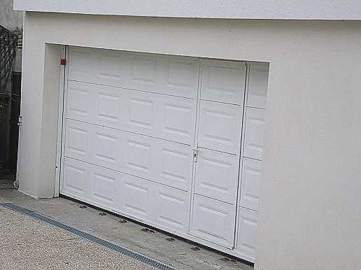 Porte de garage basculante avec portillon prix