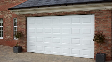 Porte de garage sectionnelle 2400x2400