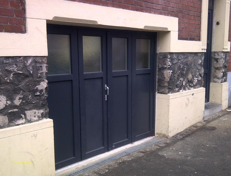 Changer porte de garage maison phenix