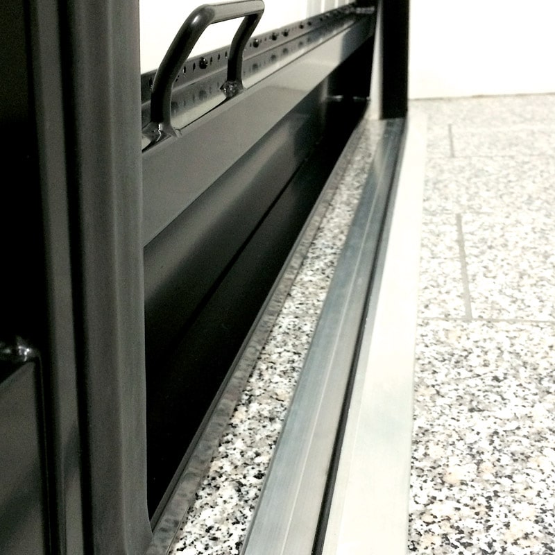 Seuil de porte de garage aluminium
