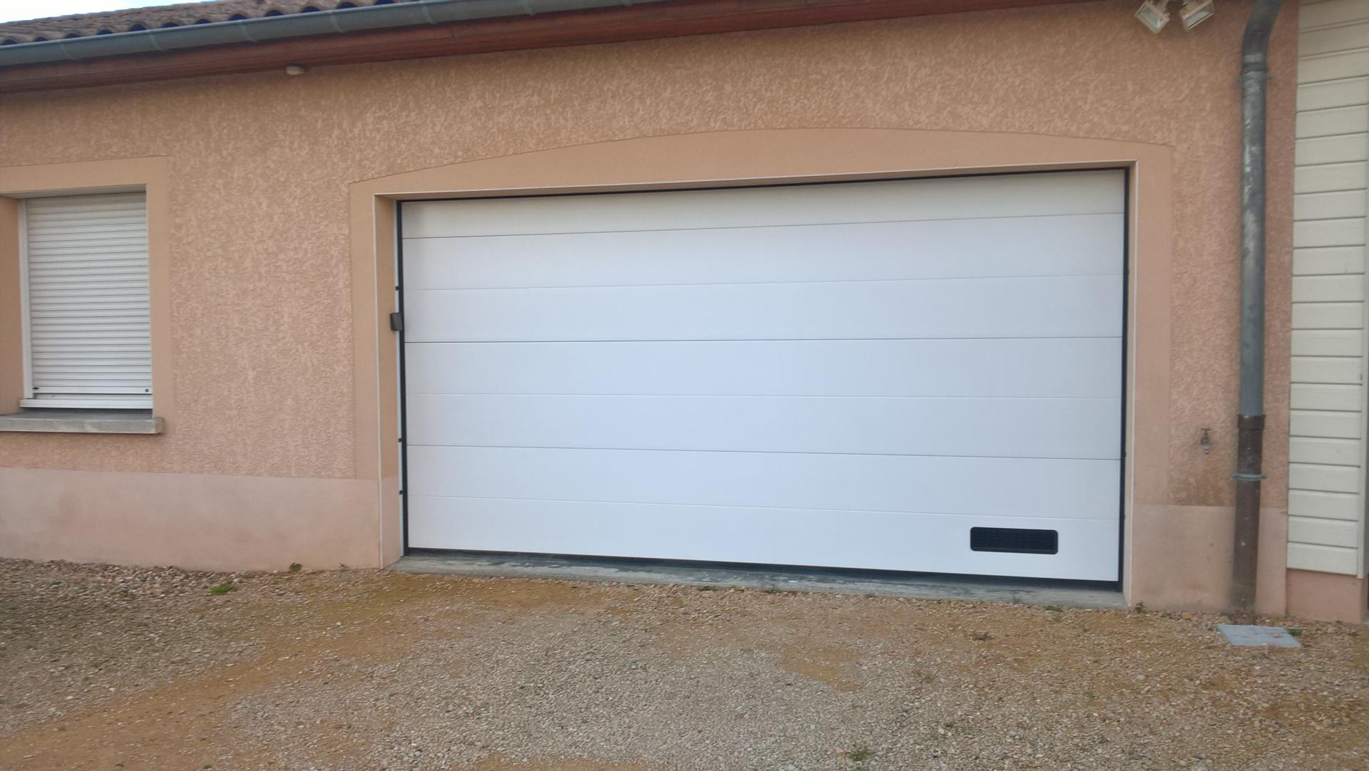 Porte de garage sectionnelle condoor