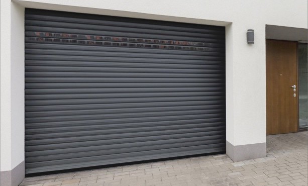 Porte de garage sectionnelle motorisée futurol