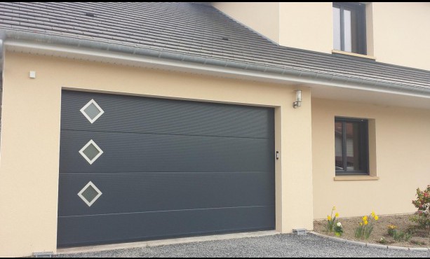 Porte de garage sectionnelle avec portillon leboncoin