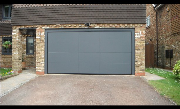 Comment nettoyer une porte de garage