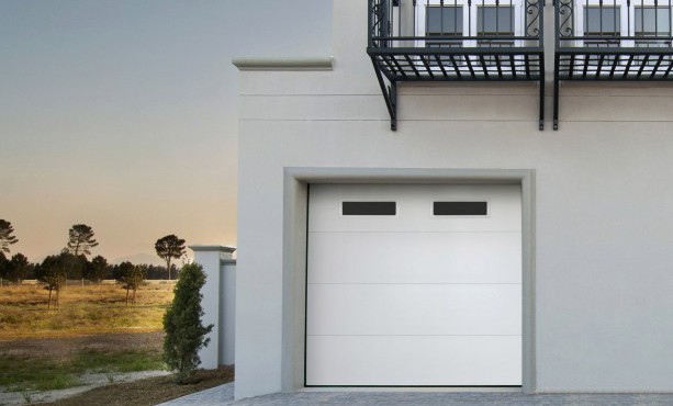 Comment graisser une porte de garage basculante