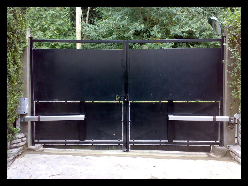 Porte de garage a verin